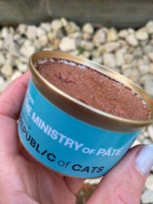 Order a trial taster box trial cat food box for cost of living to feed your pet
