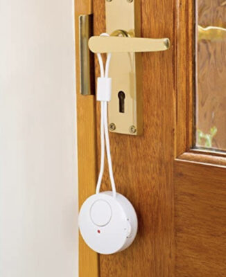 how do door handle alarms work